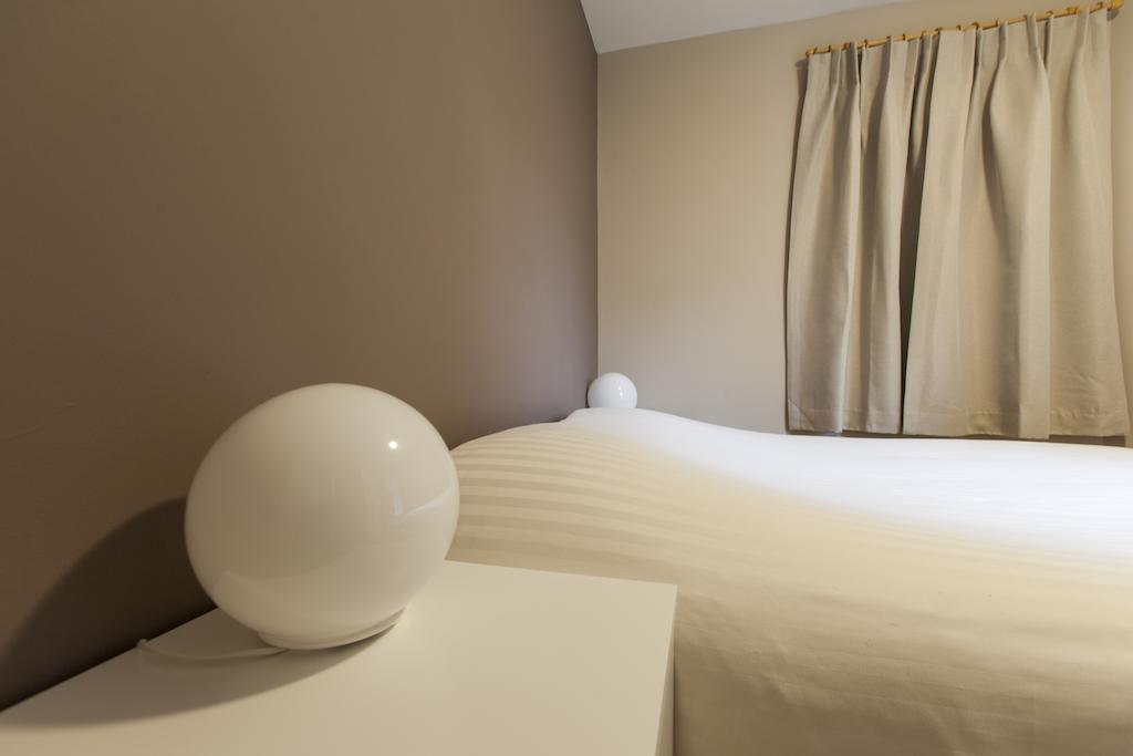 Madou City Center Apartment Брюссель Номер фото