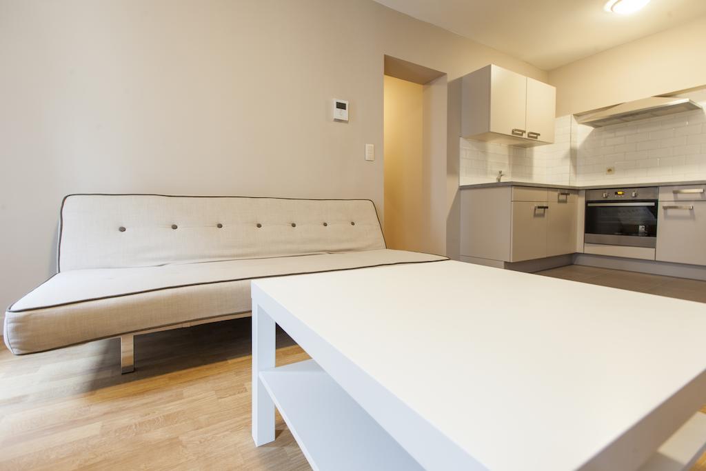 Madou City Center Apartment Брюссель Номер фото