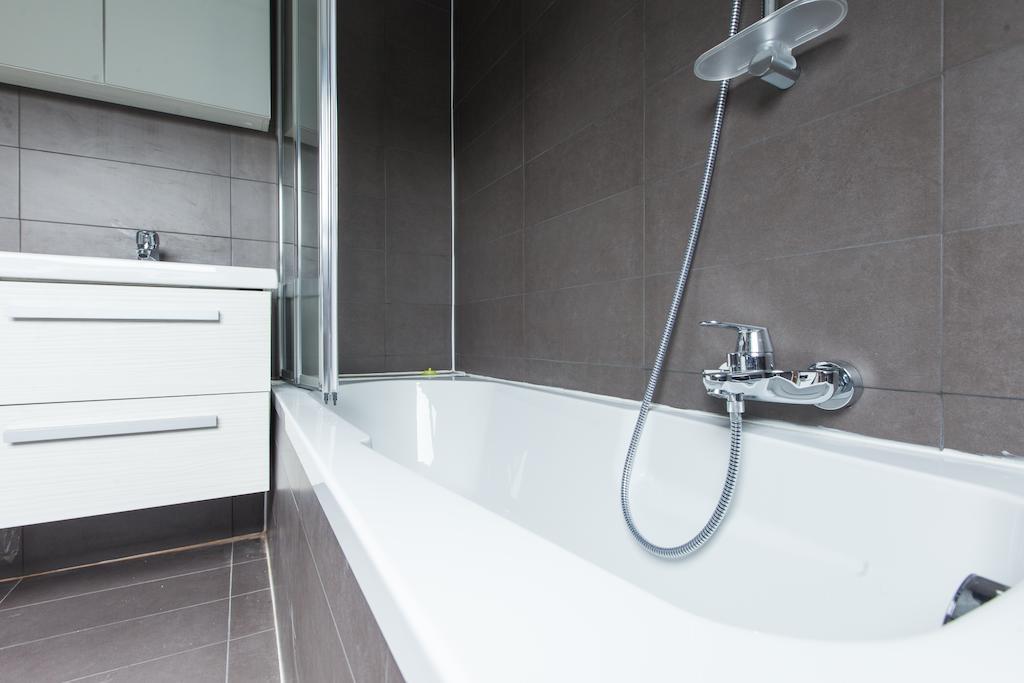 Madou City Center Apartment Брюссель Номер фото