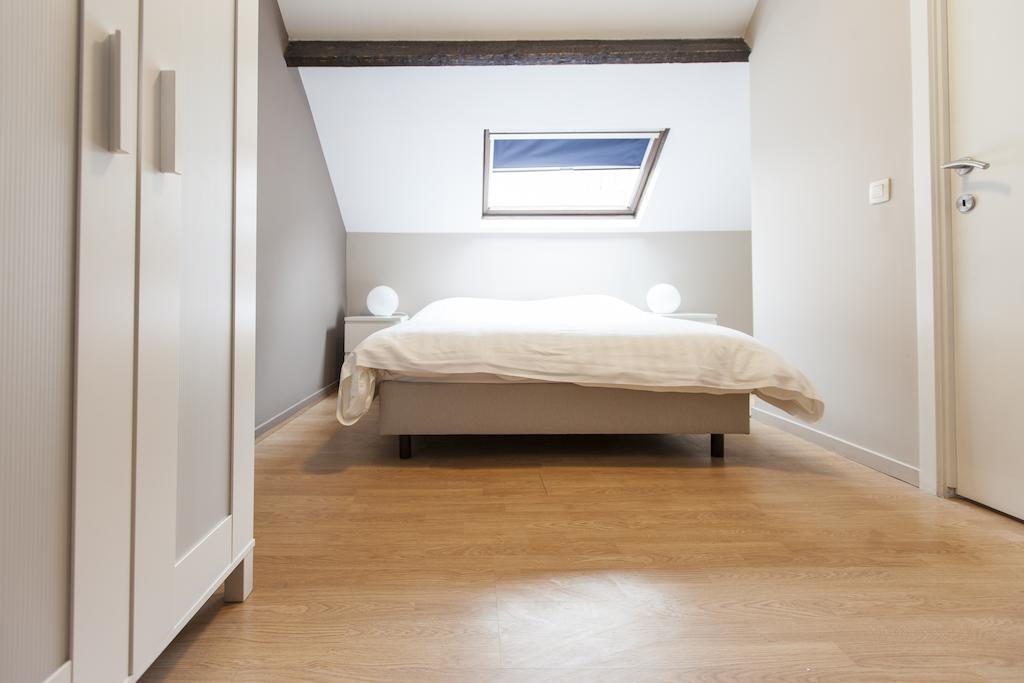 Madou City Center Apartment Брюссель Номер фото